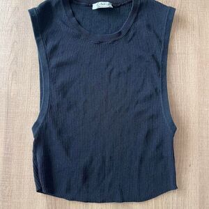 Free people black cropped tank top Small